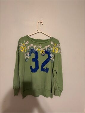 Free people sweatshirt